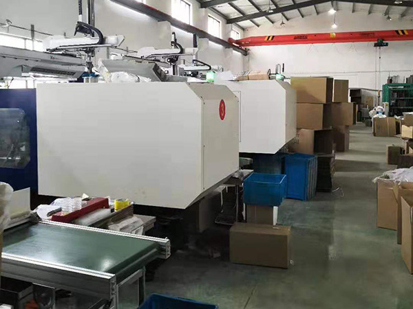 注塑機水垢怎么清洗，心日源給你不一樣的解決方案